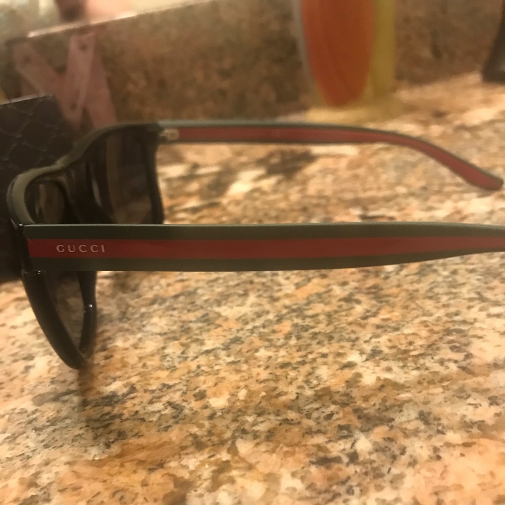 Gucci Sunglasses Red and Green